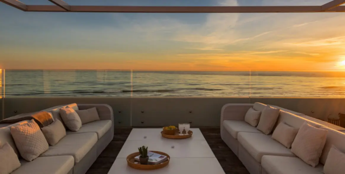 Short-term rent of detached villa in Costabella 19