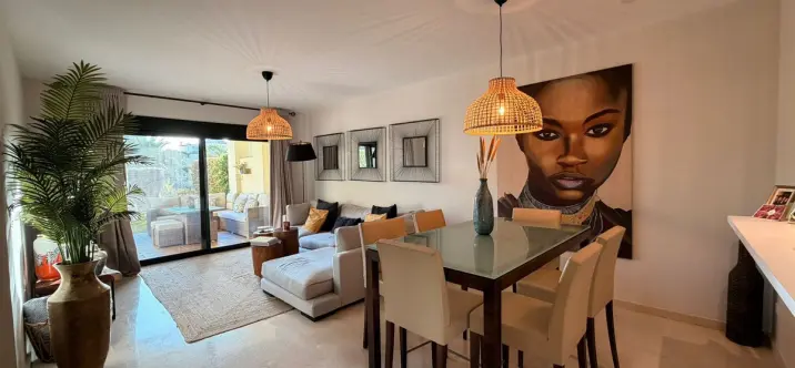 Долгосрочная аренда апартаментов на первом этаже в Guadalmina Alta 1