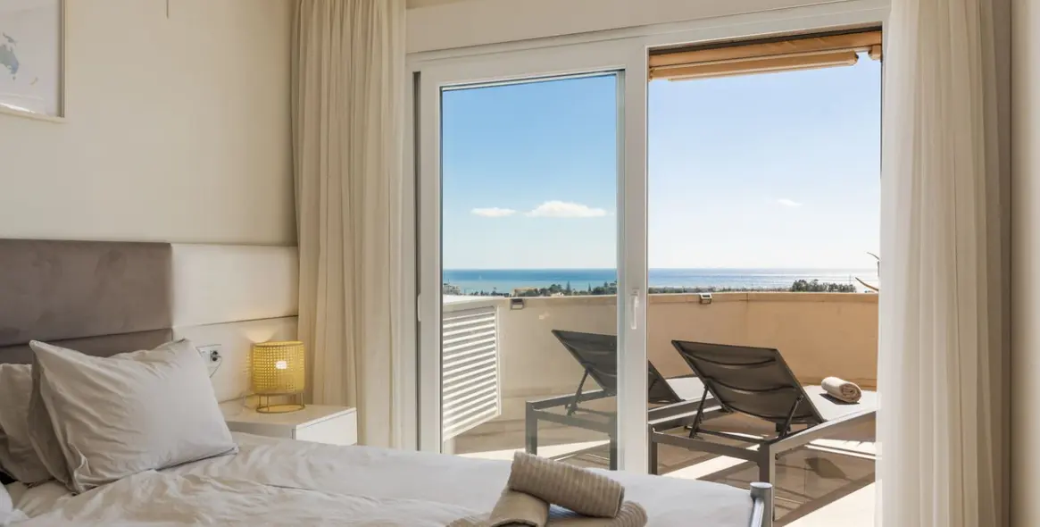 Sale of middle floor apartment in Selwo 14