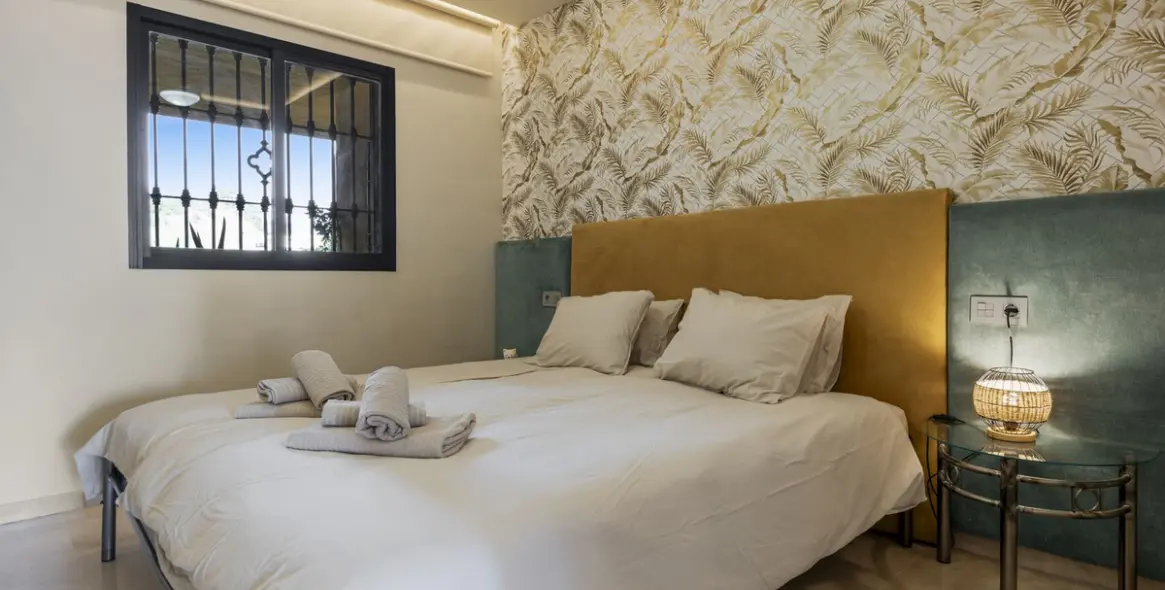 Sale of middle floor apartment in Selwo 17