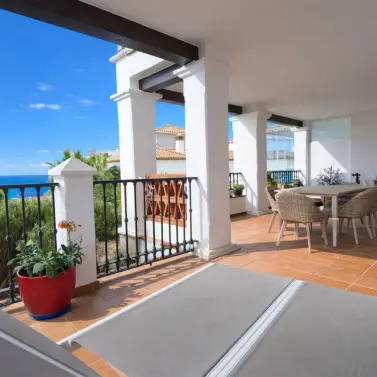 Venta de apartamento en planta baja en Calahonda