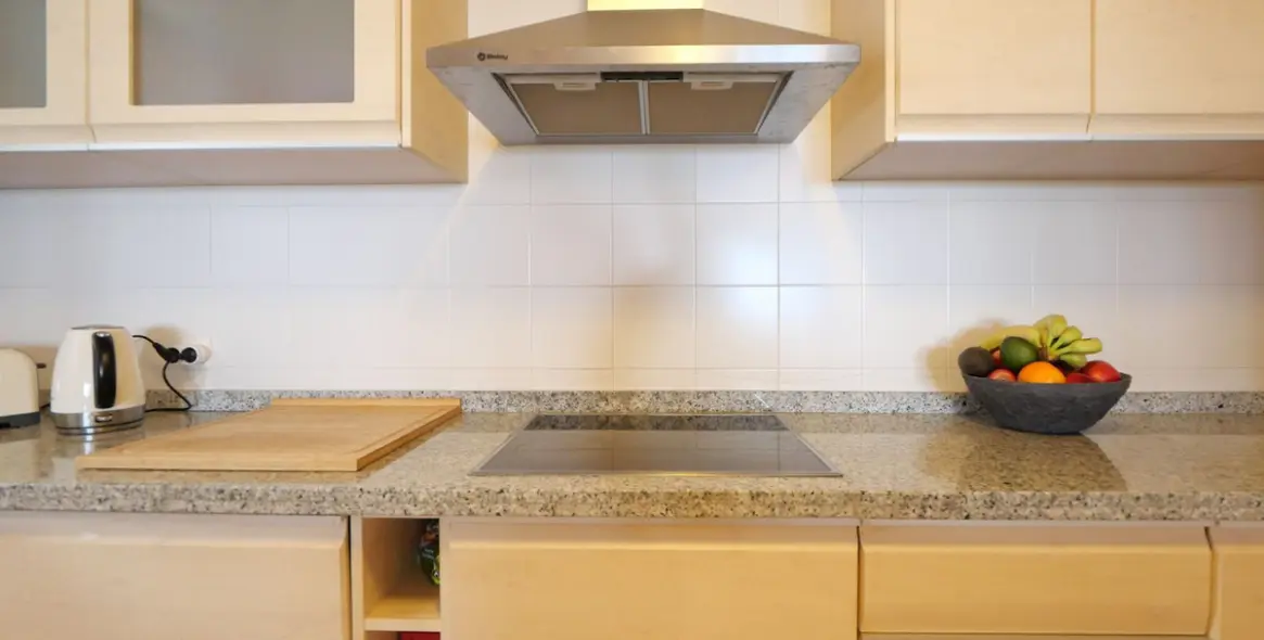 Продажа апартаментов на первом этаже в Calahonda 8