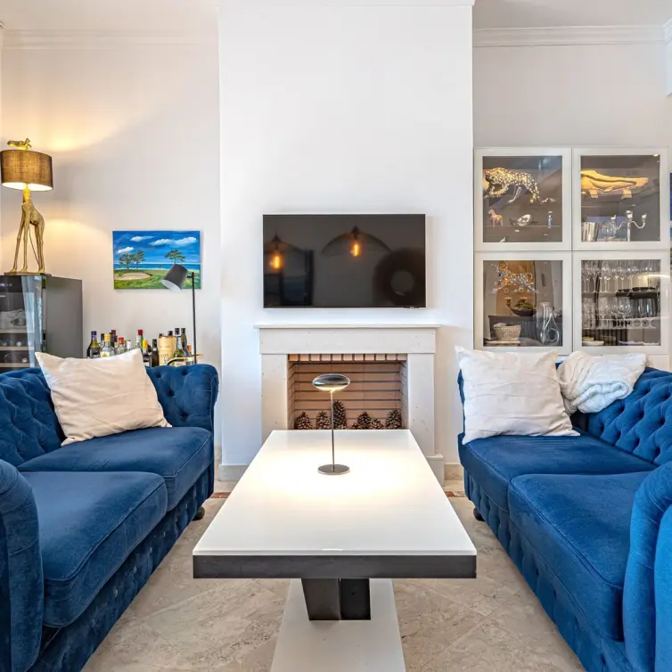 Sale of ground floor apartment in Benahavís