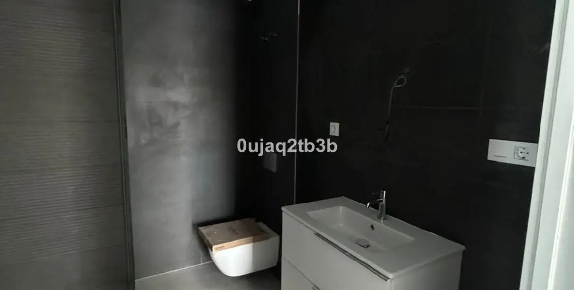 Продажа апартаментов на среднем этаже в Estepona 3