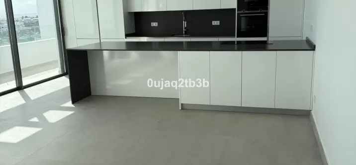 Sale of penthouse in Estepona 1