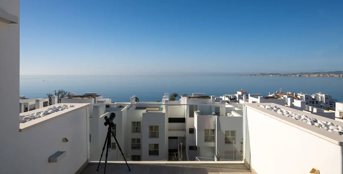 Sale of penthouse duplex in Torrequebrada 17