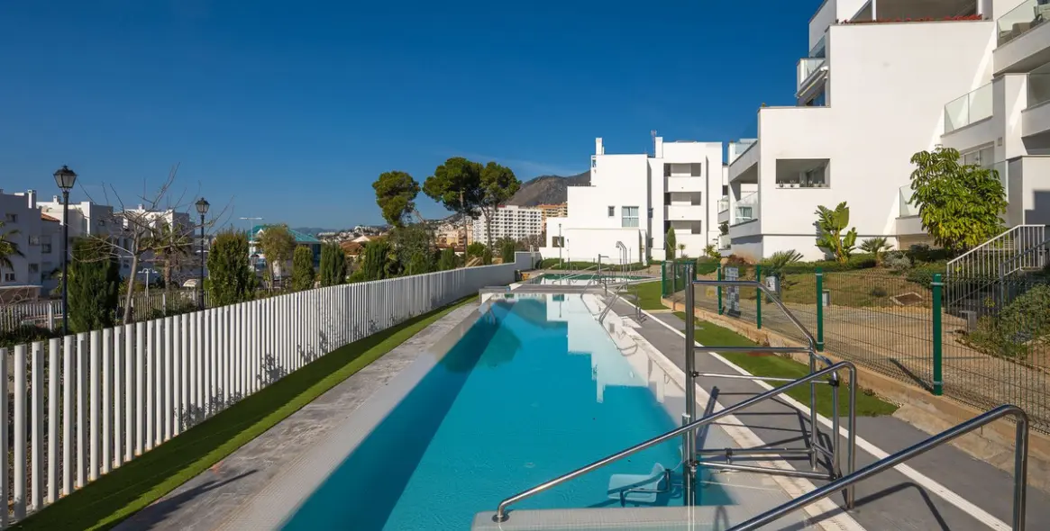 Sale of penthouse duplex in Torrequebrada 36