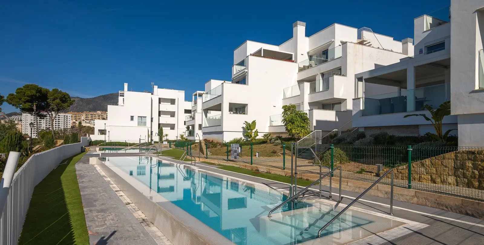 Venta de ático dúplex en Torrequebrada 37