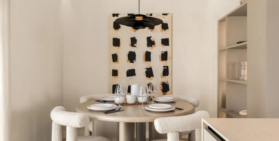 Venta de apartamento en planta media en Nueva Andalucía 3