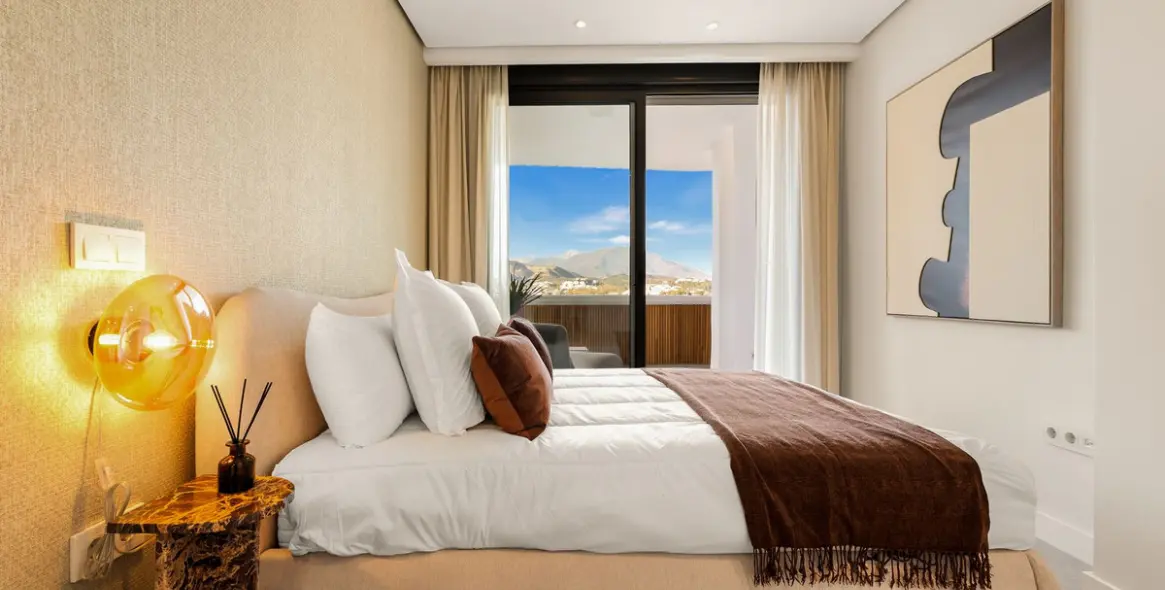 Venta de apartamento en planta media en Nueva Andalucía 9