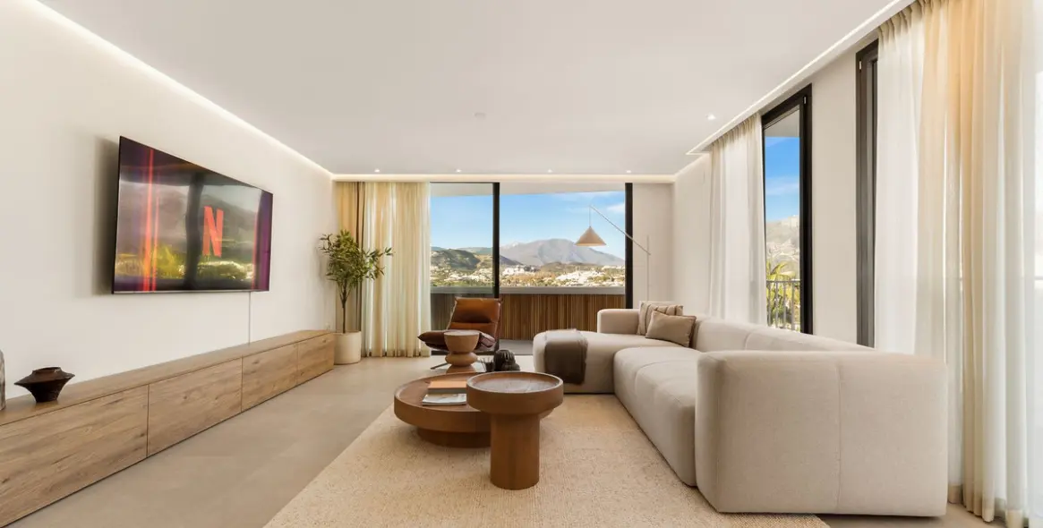 Venta de apartamento en planta media en Nueva Andalucía 16