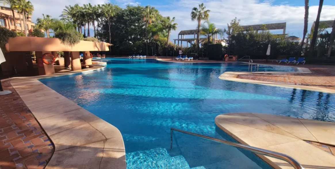 Short-term rent of penthouse in Marbella 24