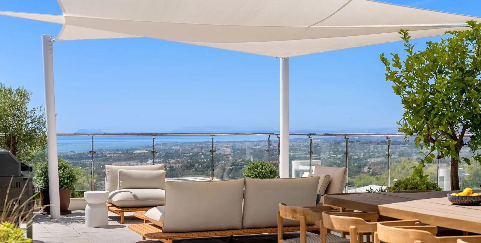 Sale of semi-detached house in Marbella 14