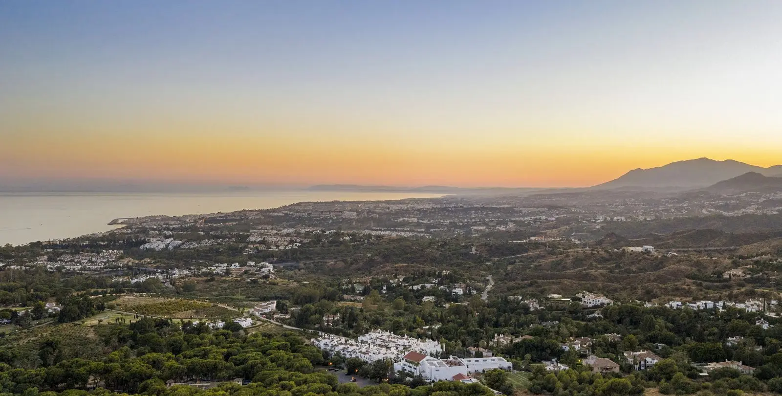 Sale of semi-detached house in Marbella 18