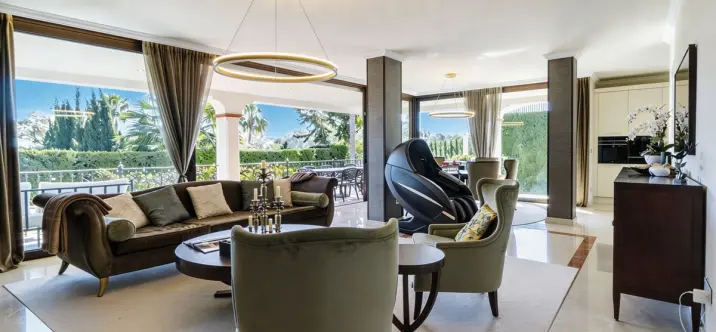 Venta de villa independiente en Estepona 4