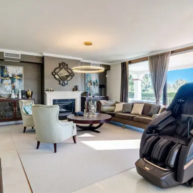 Продажа  отдельно стоящей виллы в Estepona