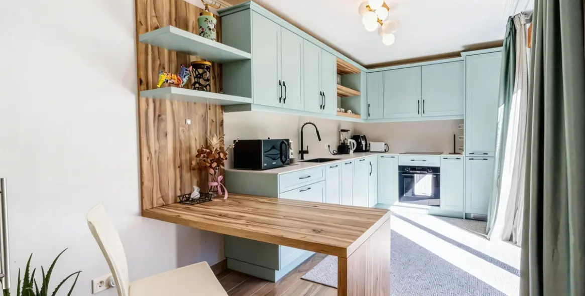 Sale of detached villa in Estepona 21