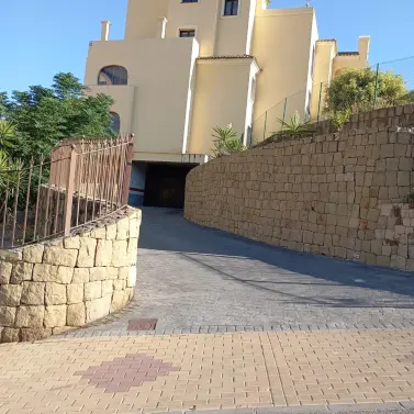 Venta de apartamento en planta baja en Valle Romano