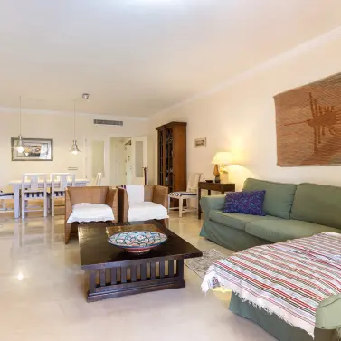 Sale of ground floor apartment in Manilva