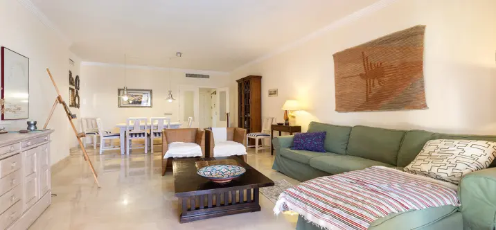 Sale of ground floor apartment in Manilva 1