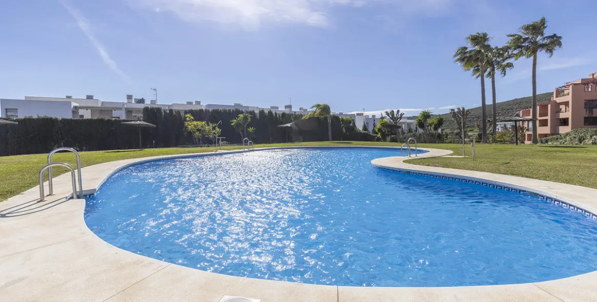 Sale of ground floor apartment in Manilva 21