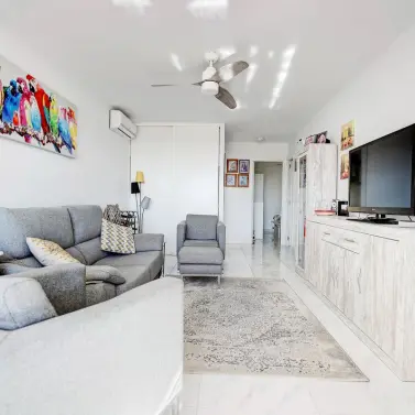 Sale of detached villa in Calahonda