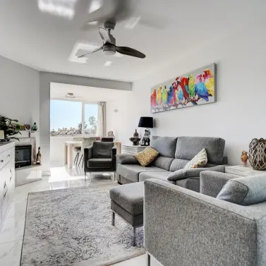 Sale of detached villa in Calahonda