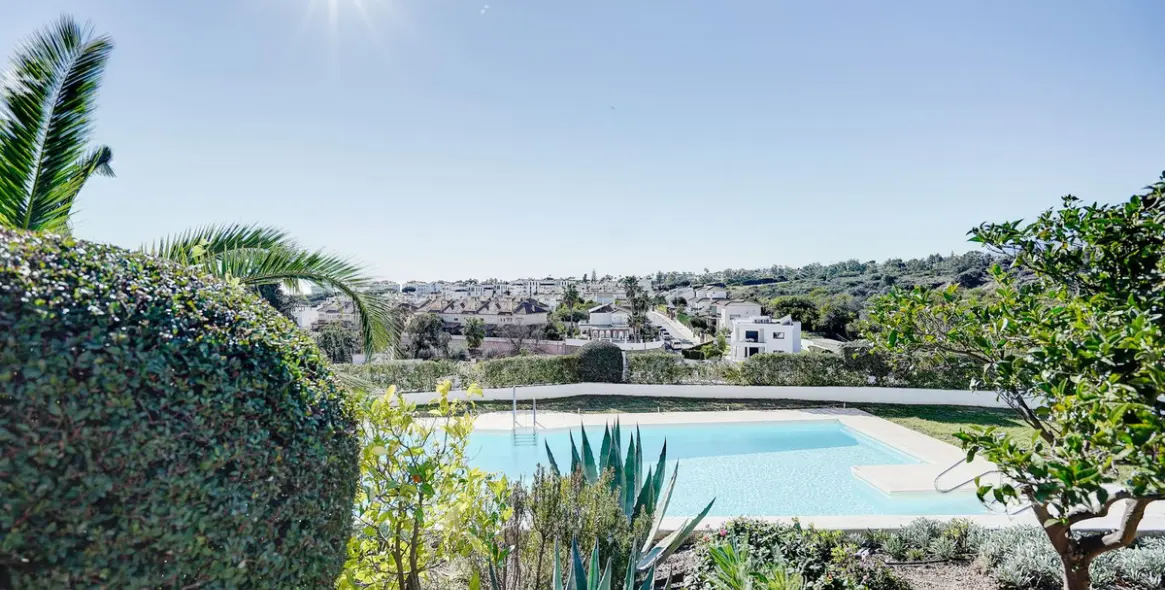 Продажа таунхауса в Calahonda 21