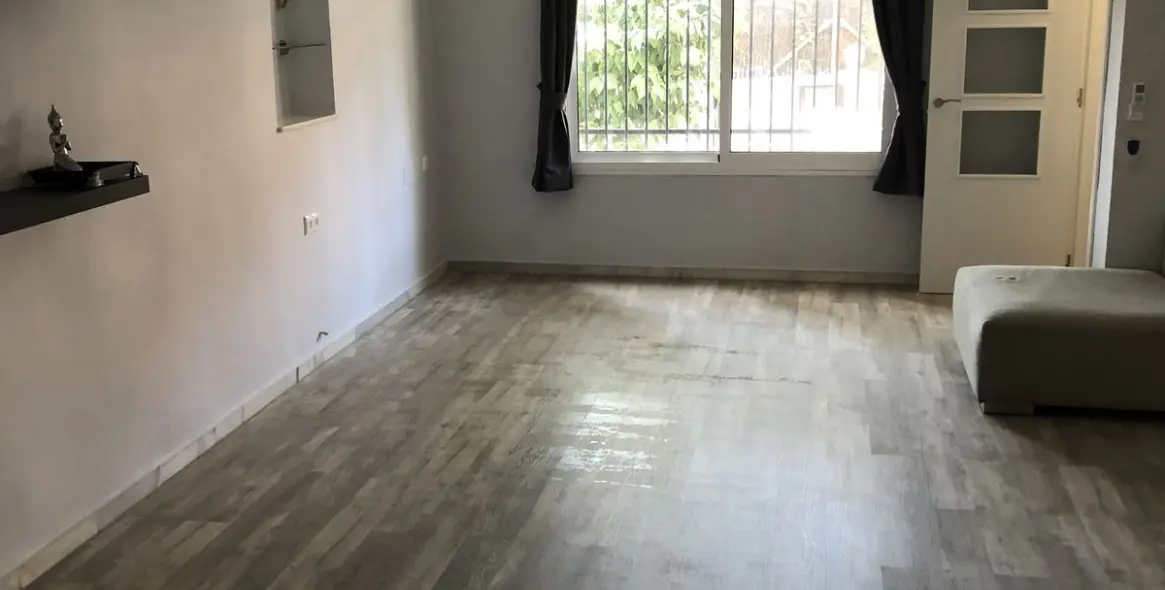 Продажа дома на две семьи в Calahonda 2