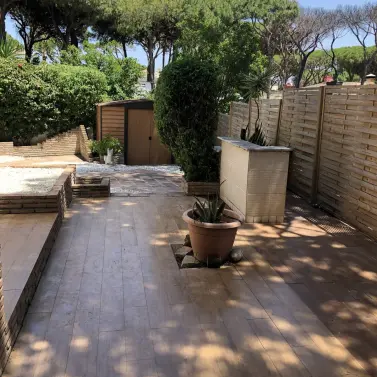 Продажа дома на две семьи в Calahonda