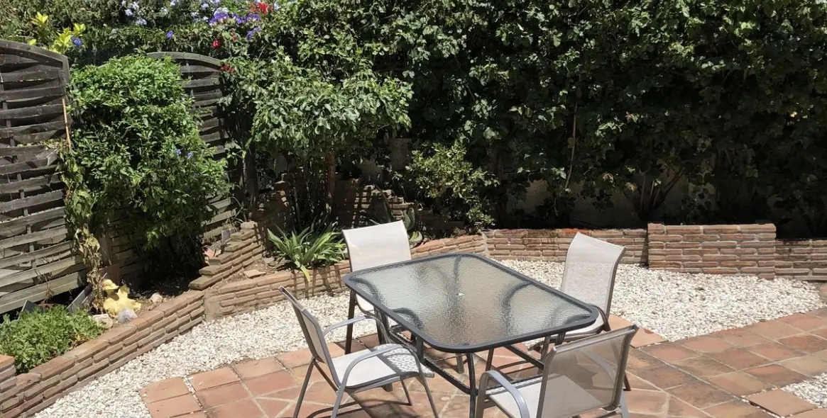 Продажа дома на две семьи в Calahonda 14