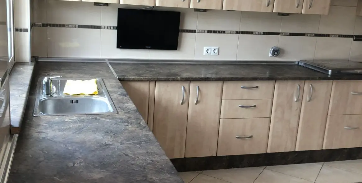 Продажа дома на две семьи в Calahonda 25