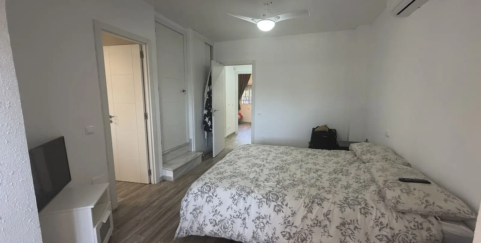 Venta de casa pareada en Calahonda 19
