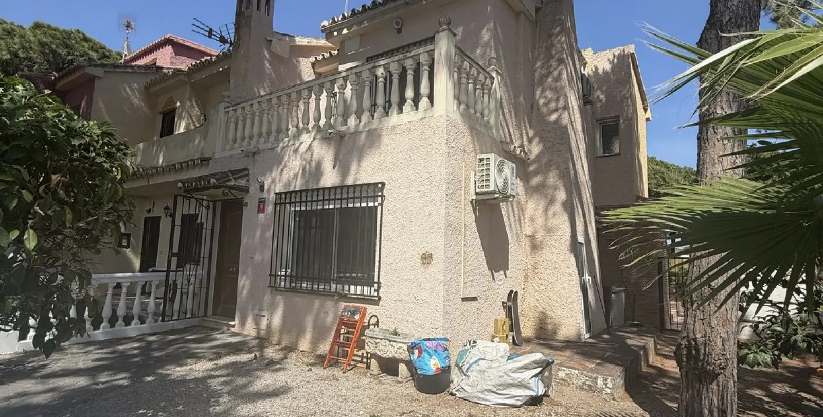 Venta de casa pareada en Calahonda 26