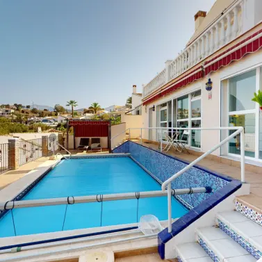 Sale of detached villa in Caleta de Vélez