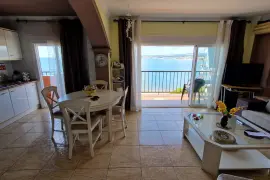 Image 7 thumb
