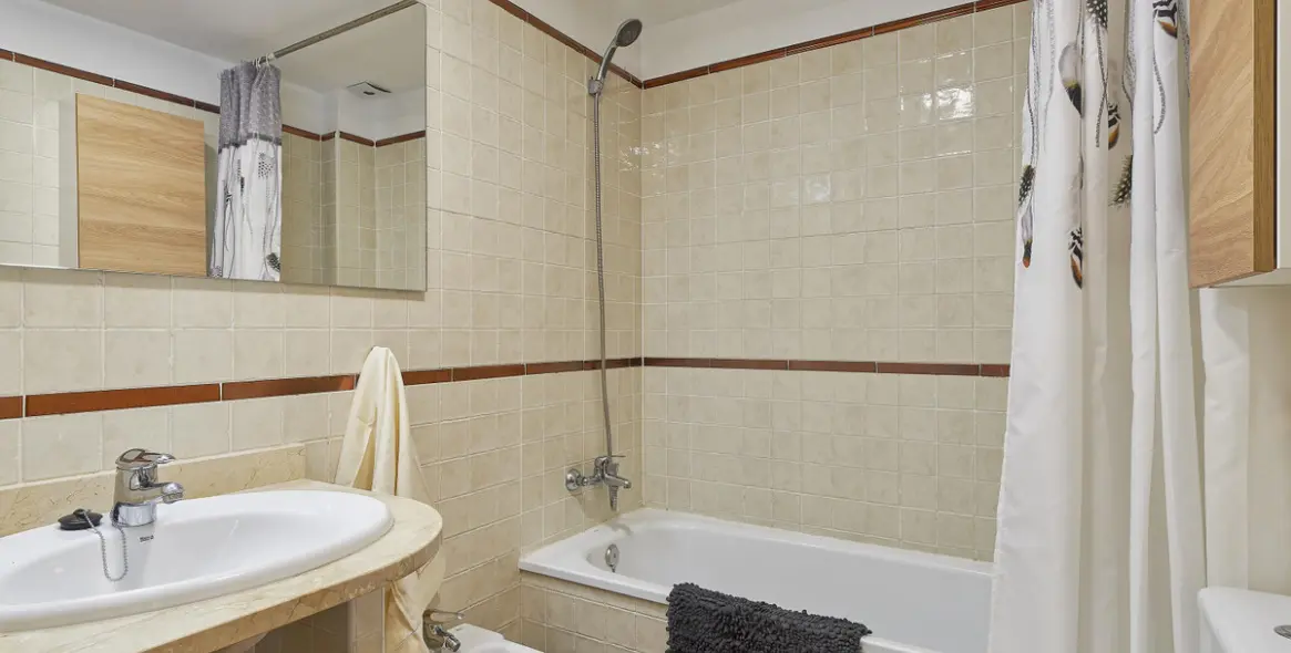 Venta de casa pareada en Benalmadena 19