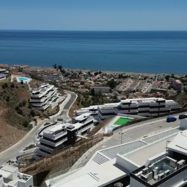 Sale of middle floor apartment in Rincón de la Victoria