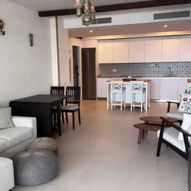 Sale of middle floor apartment in Rincón de la Victoria