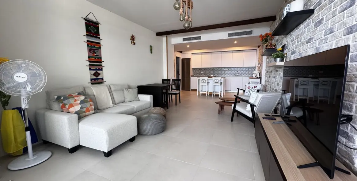 Sale of middle floor apartment in Rincón de la Victoria 8