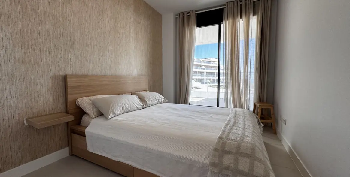 Sale of middle floor apartment in Rincón de la Victoria 19