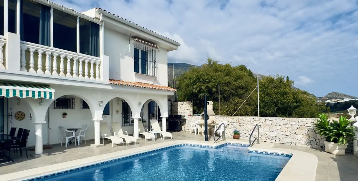 Venta de villa independiente en Mijas 1