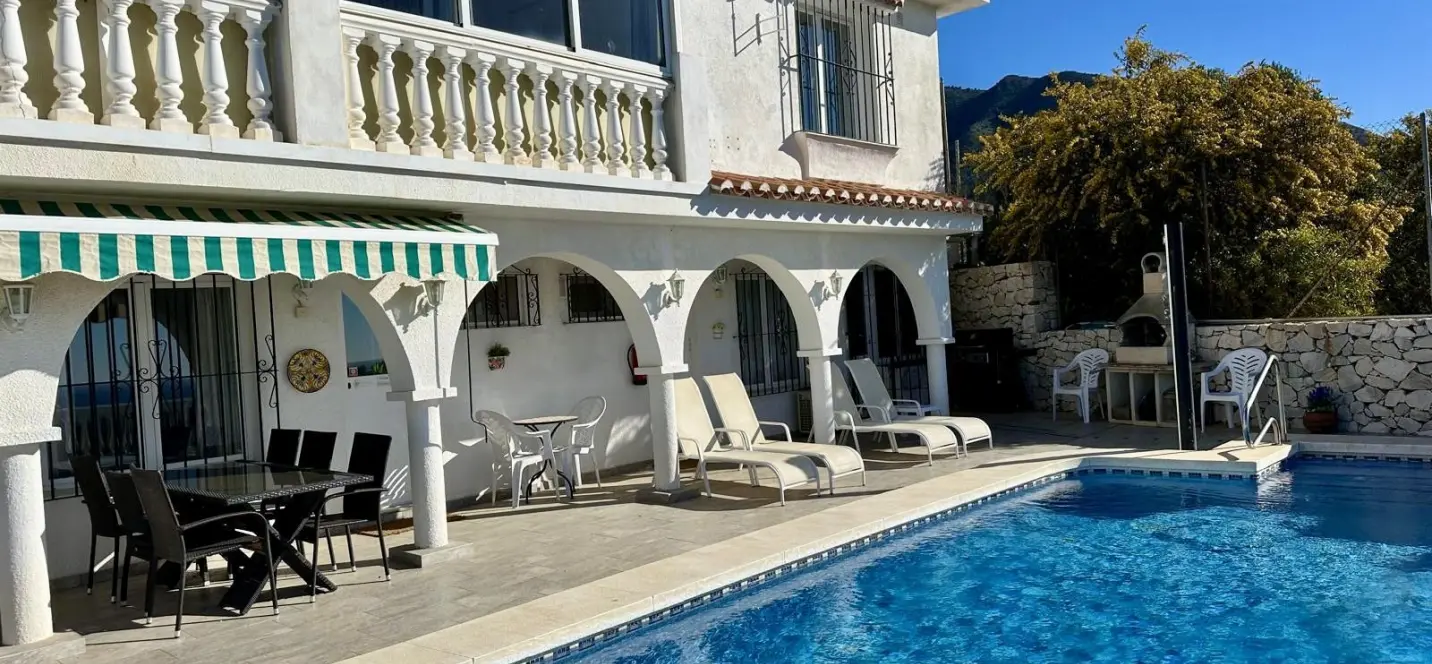 Sale of detached villa in Mijas 0