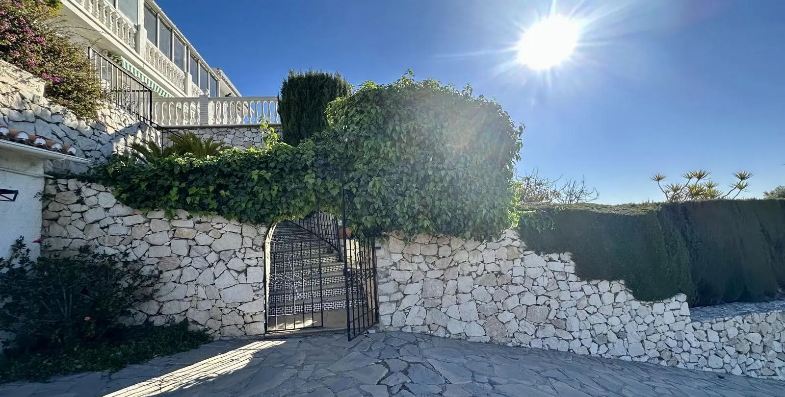 Sale of detached villa in Mijas 41