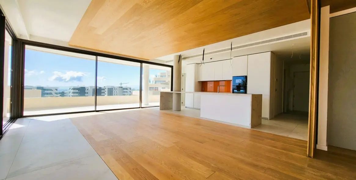 Sale of penthouse in Higueron 13