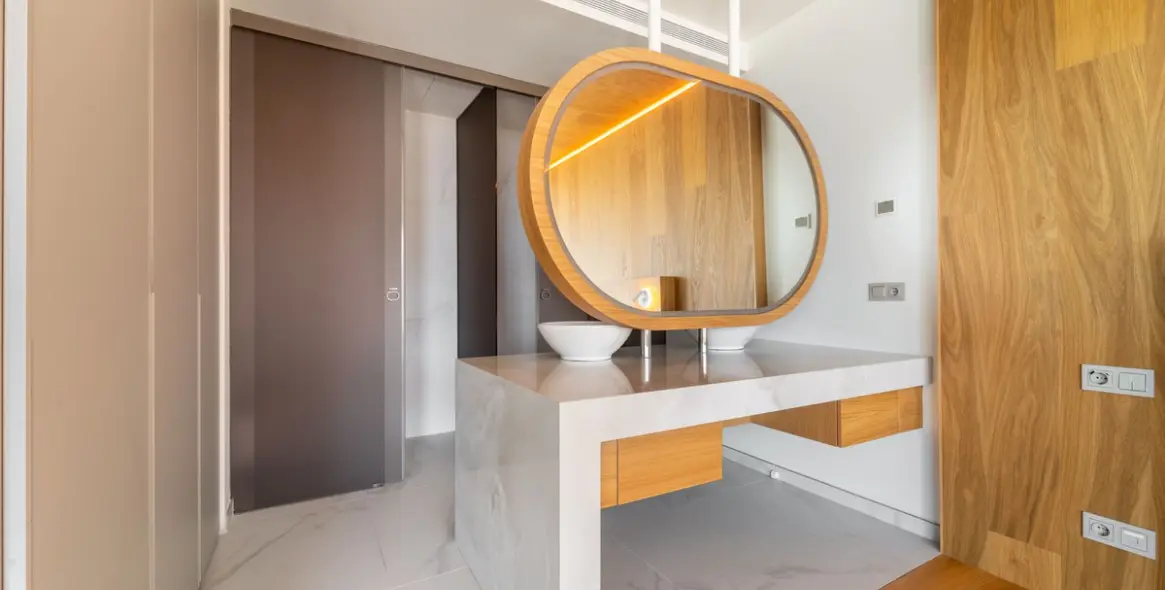 Sale of penthouse in Higueron 24