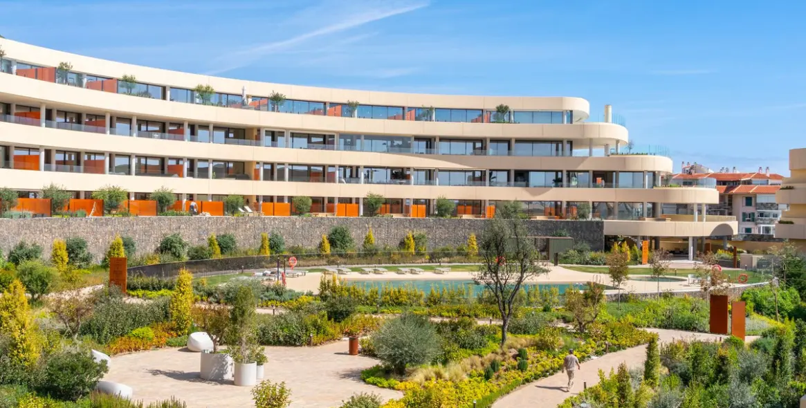 Sale of penthouse in Higueron 32