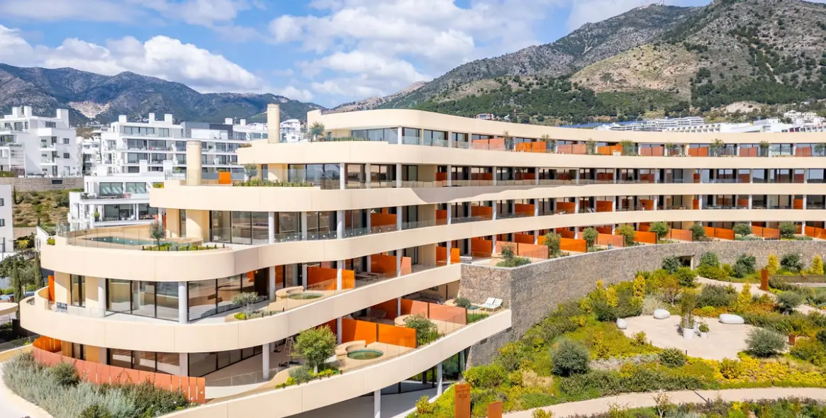 Sale of penthouse in Higueron 35