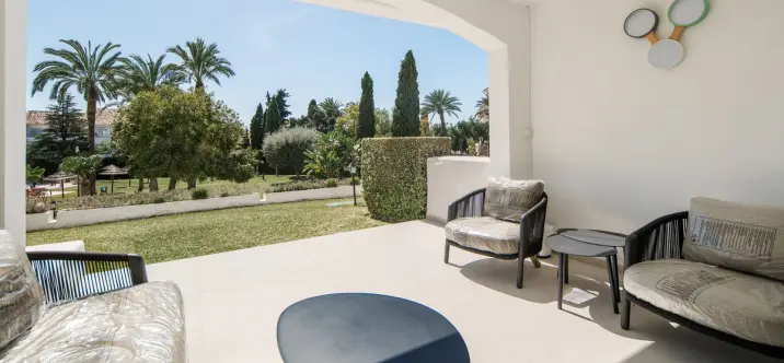 Venta de apartamento en planta baja en Nueva Andalucía 4