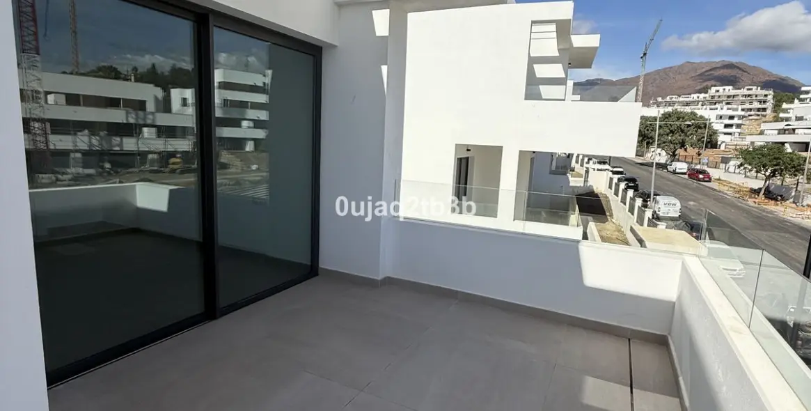 Venta de ático en Estepona 1